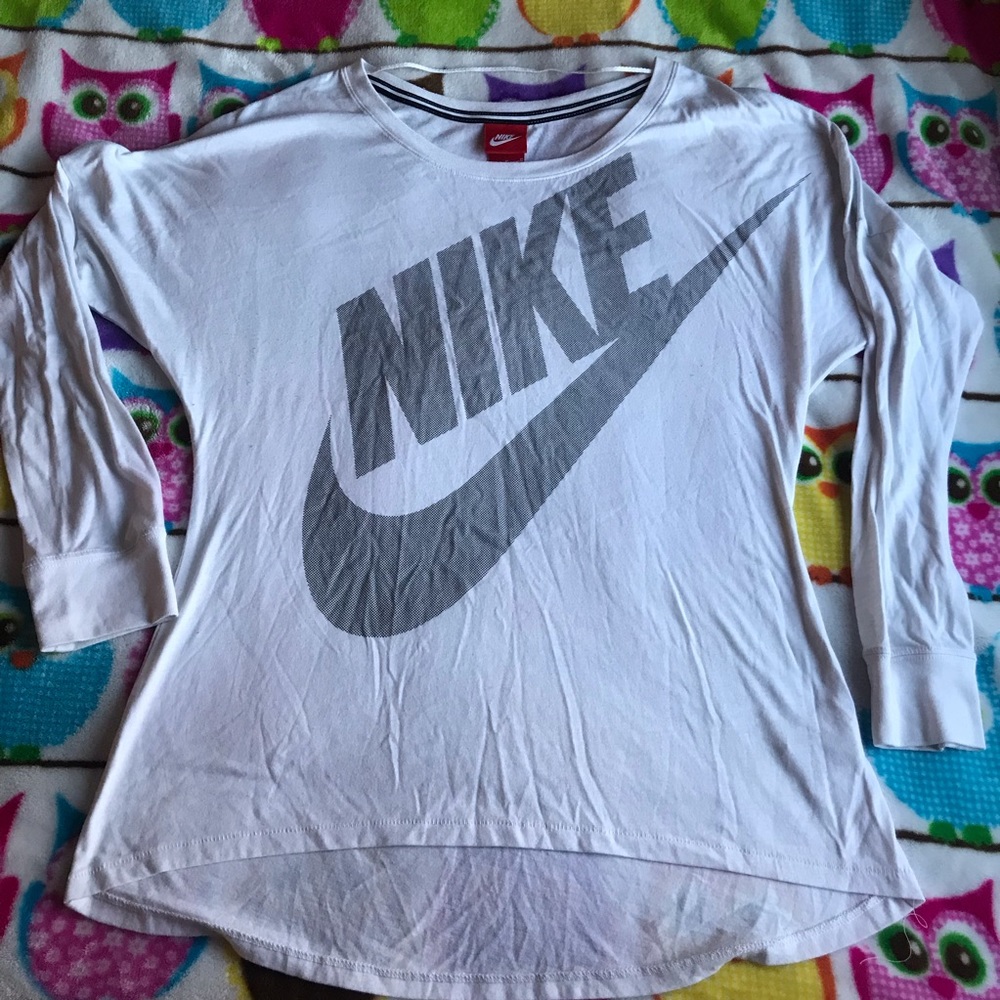 Nike White Scoop Neck Long Sleeved Top Size M